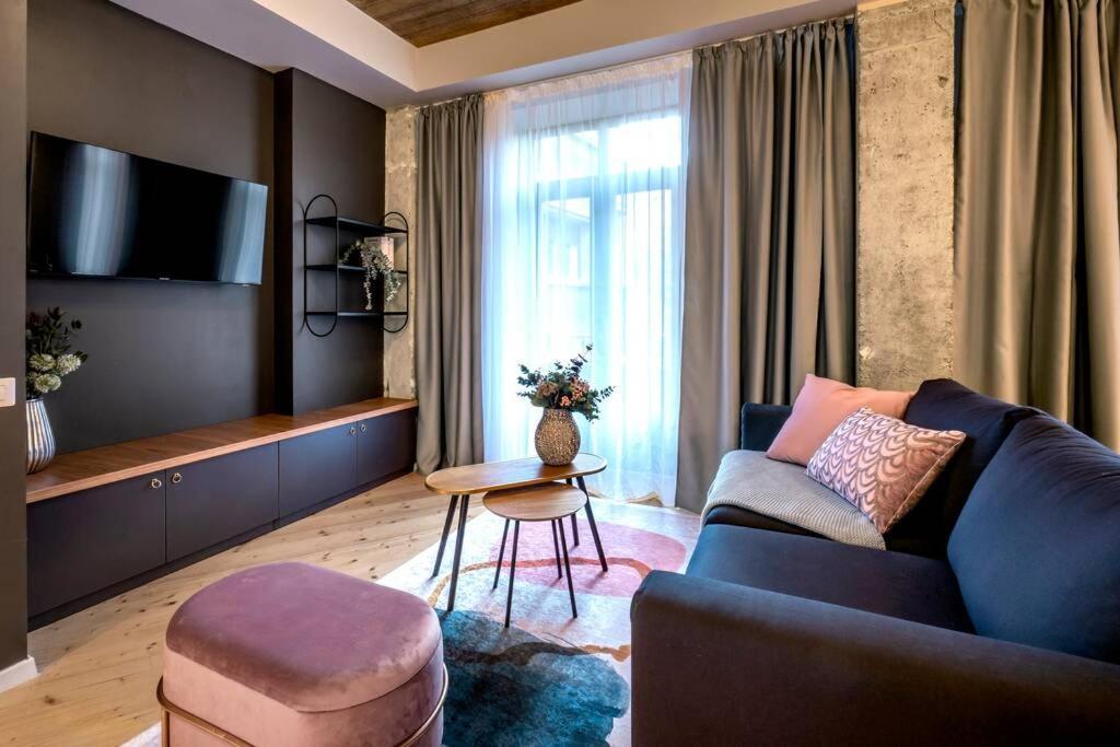 Marvellous Design 2Br Old Town Apartment บูคาเรสต์ ภายนอก รูปภาพ