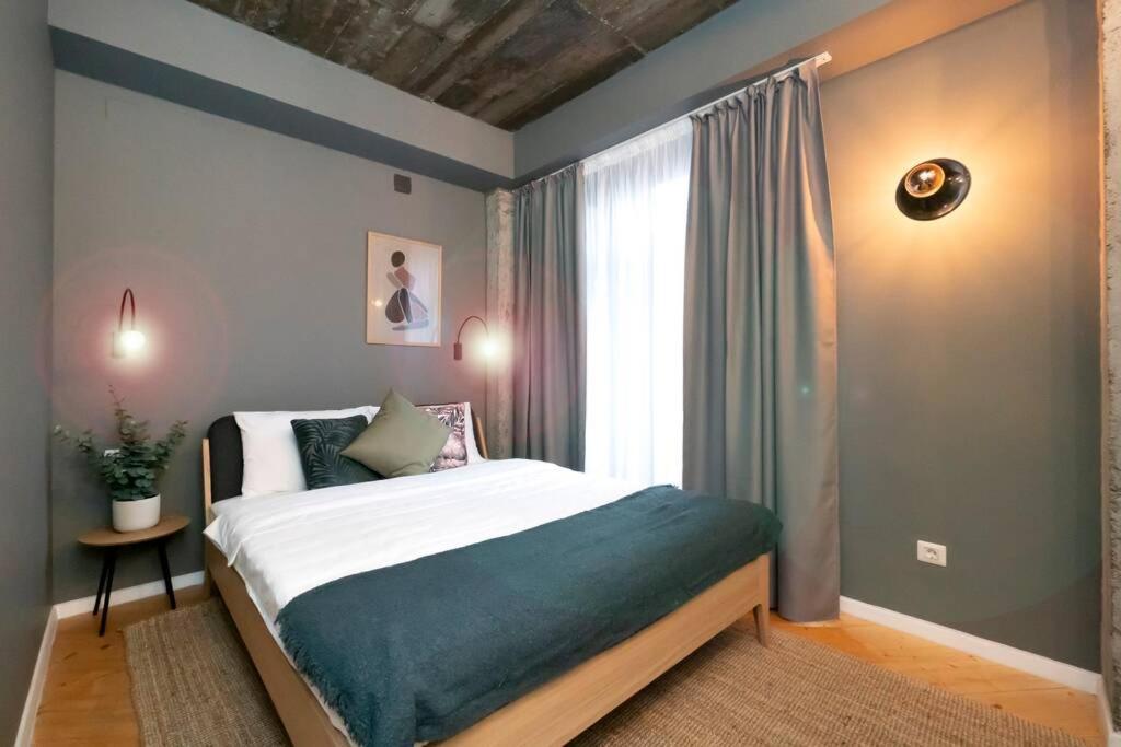 Marvellous Design 2Br Old Town Apartment บูคาเรสต์ ภายนอก รูปภาพ