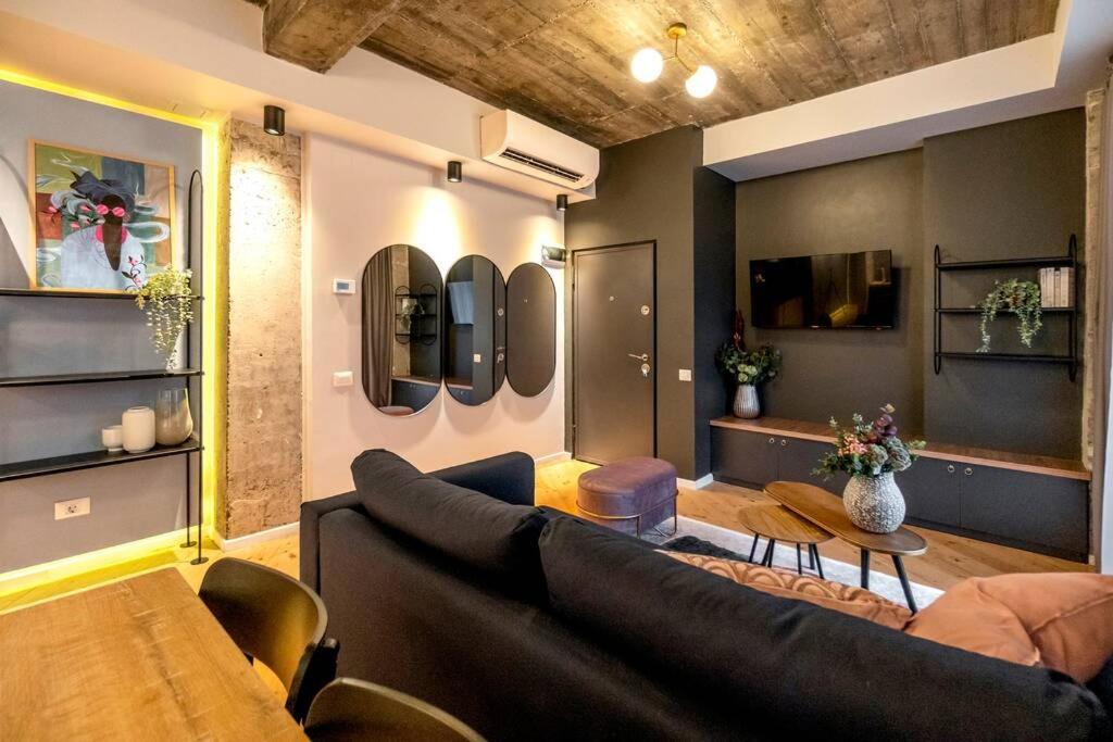 Marvellous Design 2Br Old Town Apartment บูคาเรสต์ ภายนอก รูปภาพ